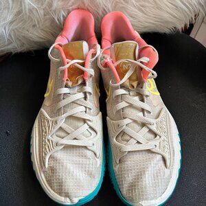 Nike Kyrie Low 4 N7 Basketball Shoes Mens 13 Desert Sand Citron beige,